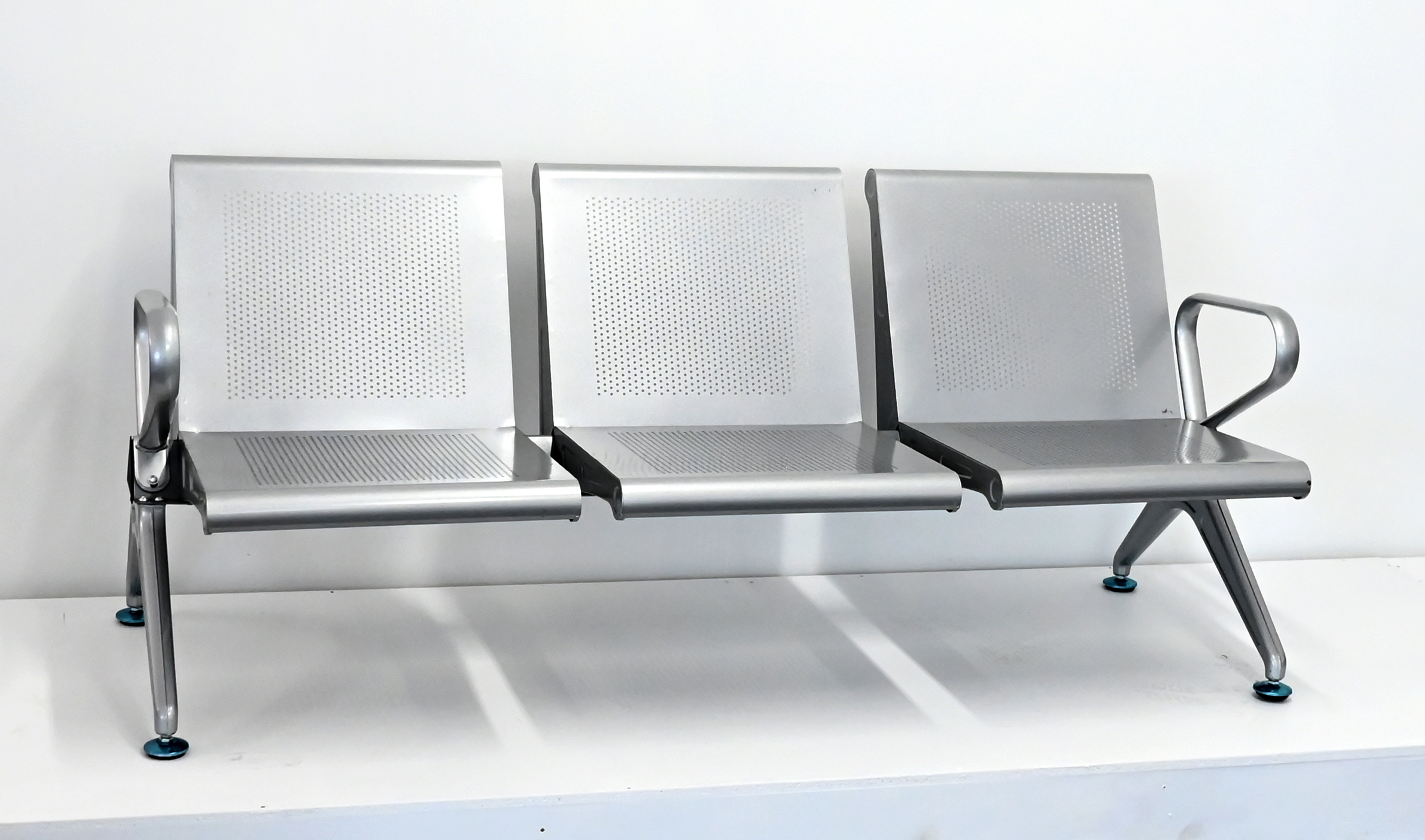 Home Garden/ Park/ Waiting Bench - Image 4