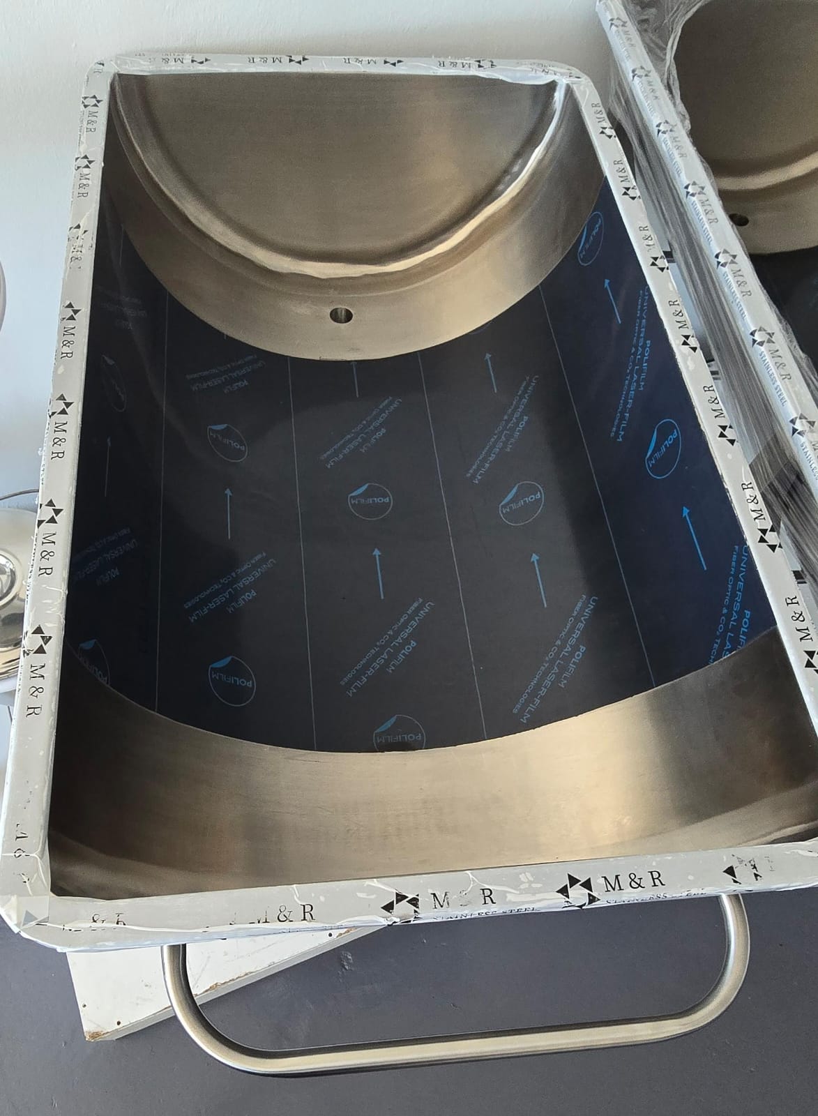 Stainless Steel Mixing Trough 150L - Image 2